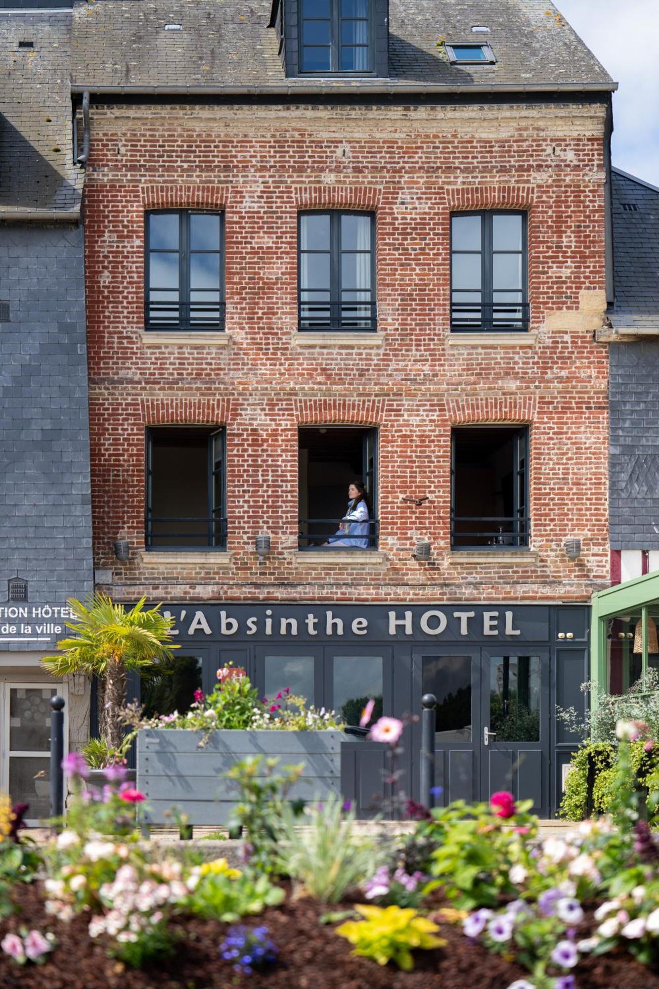 Hotel L'absinthe 3*
